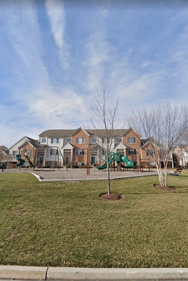 Building Photo - 10200 Mulberry Ln