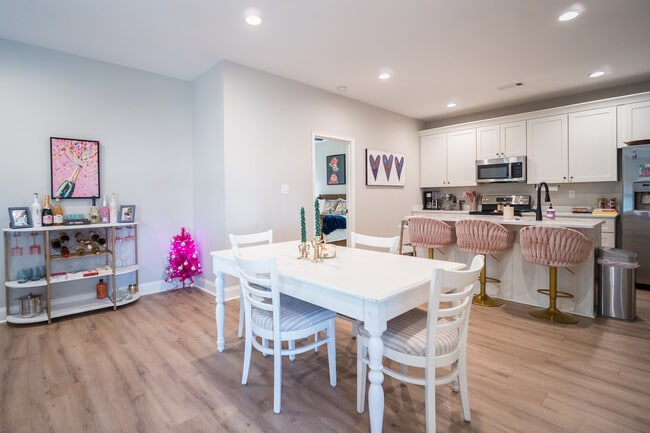 DSC00300-HDR - Villa West