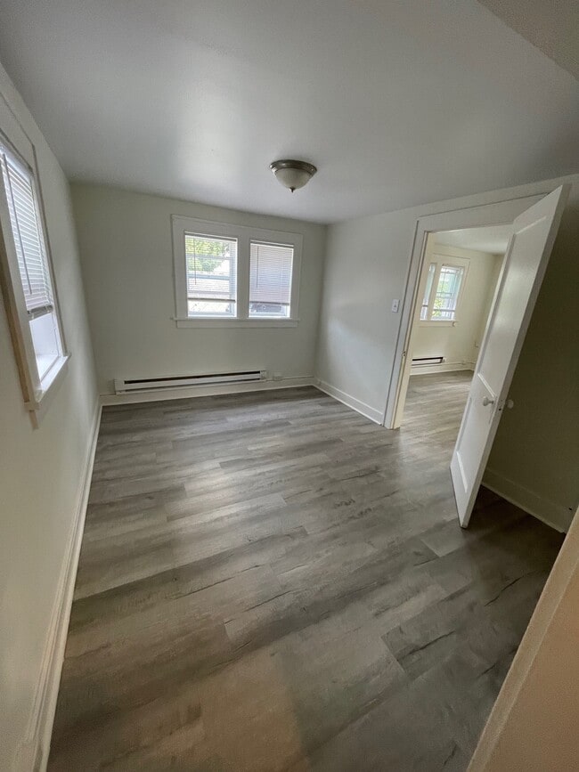 Bedroom - 2129 Lincoln Ave
