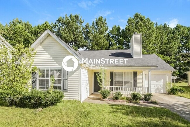 Foto del edificio - 3 Bedroom Pet-Friendly Home in Rex, GA wit...