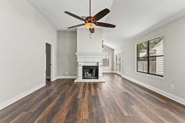 Building Photo - 7763 High Village Dr