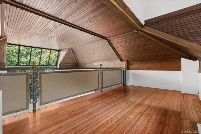 Foto del edificio - 61 Seaview Ave