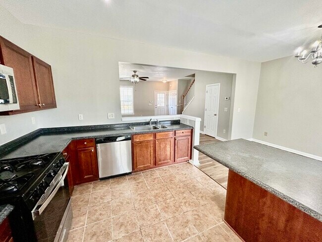 Foto del edificio - 1042 Prestwyck Ct