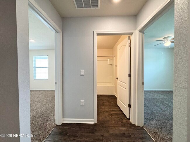 Foto del edificio - 2270 Willow Springs Dr