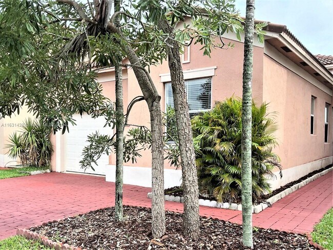 Foto del edificio - 3721 NE 23rd Ct