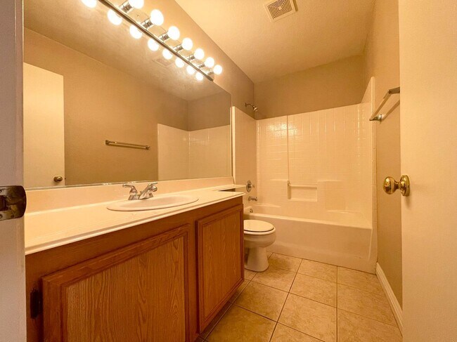Building Photo - 9617 Marigny Ct