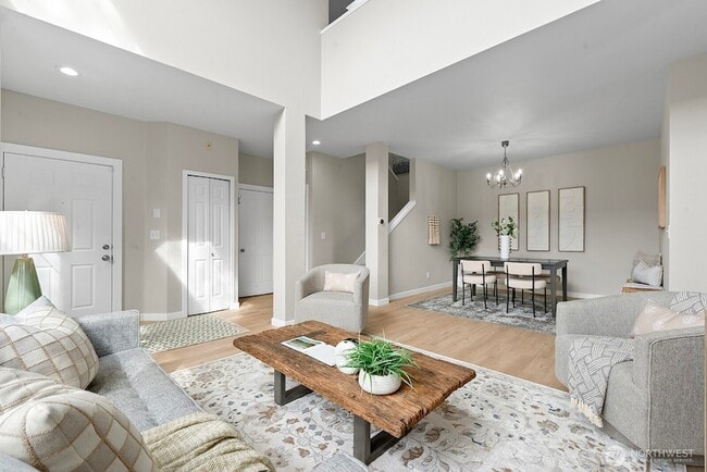 Building Photo - 401 S 51st Ct