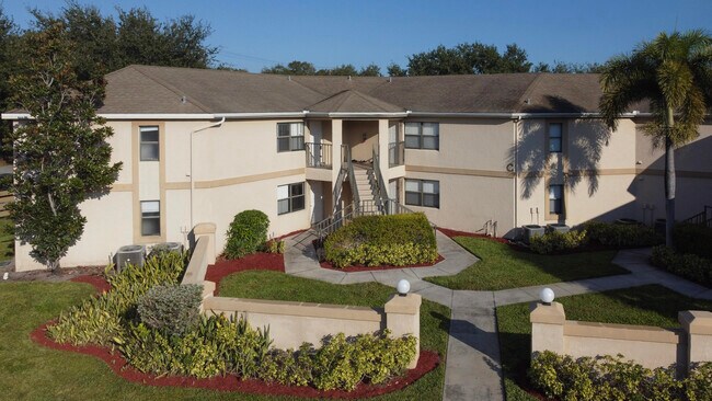 Foto del edificio - 2625 Heathcote Dr