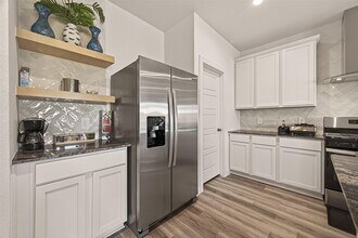 Building Photo - 10514 Wellesley Ter Trl