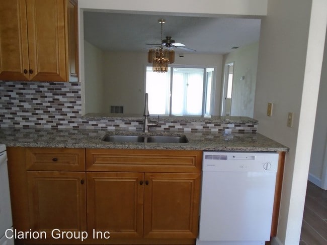 Building Photo - 2 br, 2 bath House - 67 Kings Colony Ct S