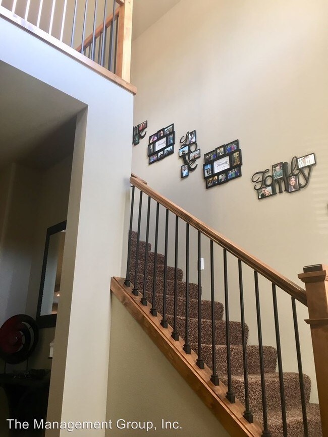 Foto del edificio - 4431 NE 136th Ave