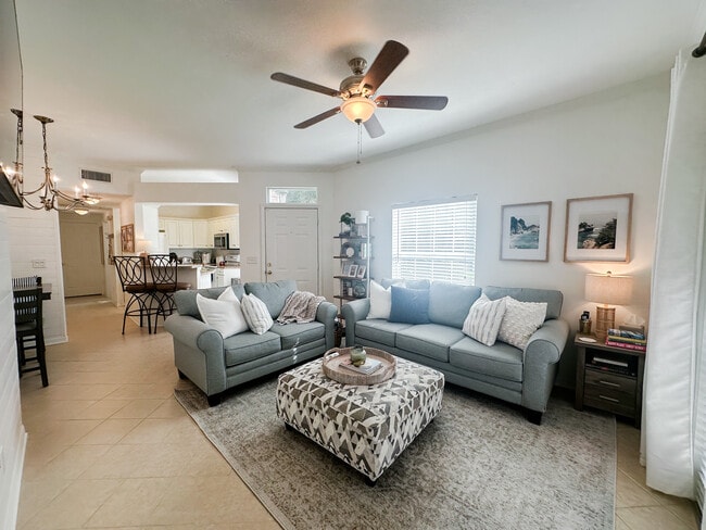 Foto del edificio - 10444 NW 28th Pl