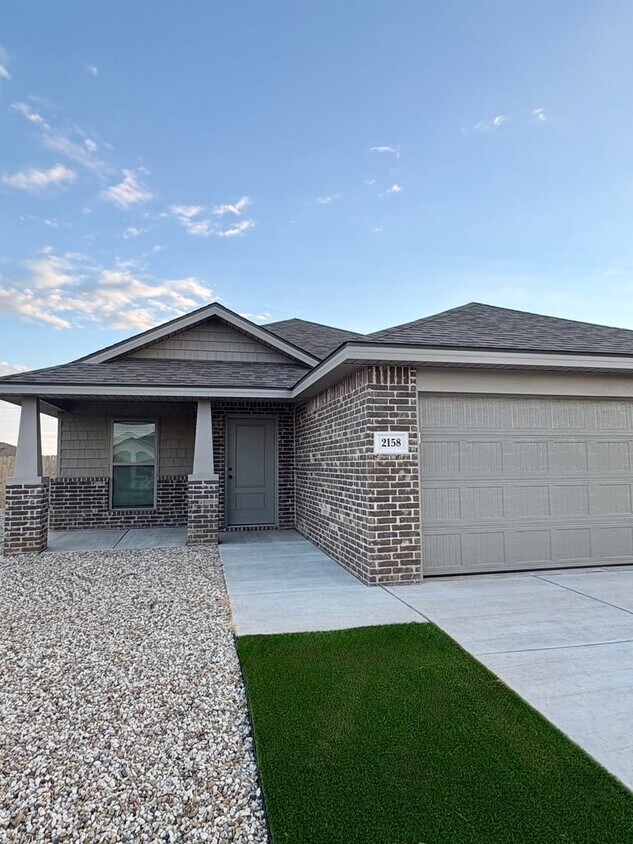 Foto principal - Comfort and Style Blend in Willowbend!