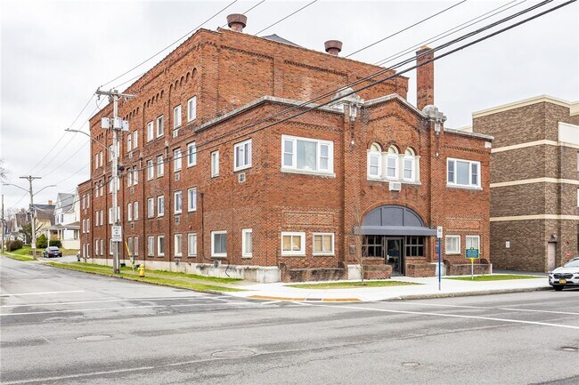 Foto del edificio - 404 Main St