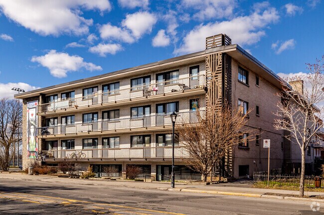 Building Photo - 1122-1144 rue Villeray