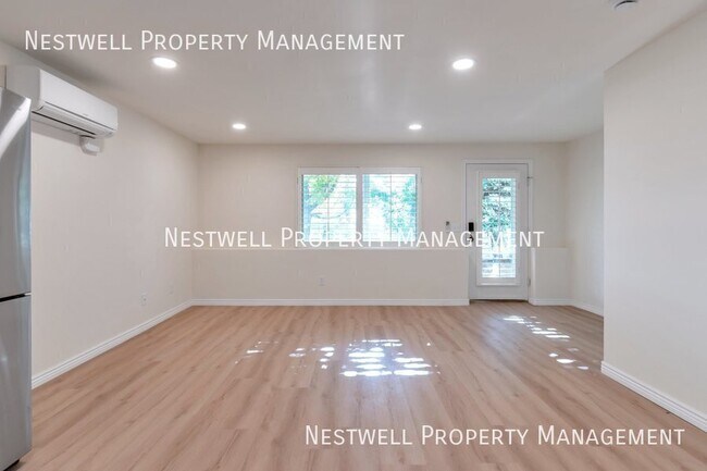 Building Photo - 1895 E 4500 S