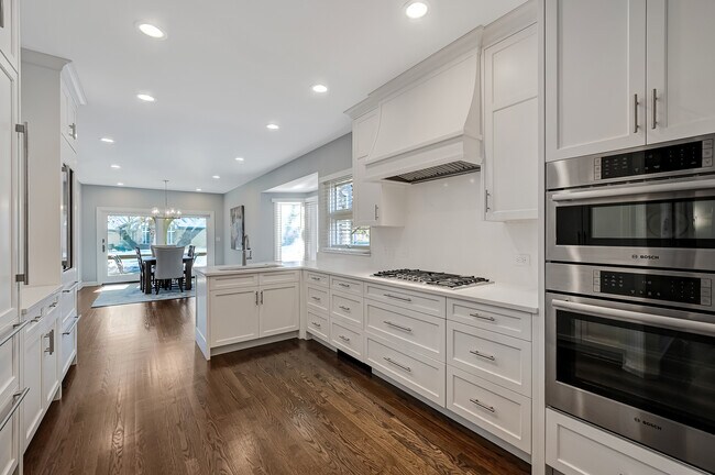 Foto del edificio - 51 Chesterfield Ct