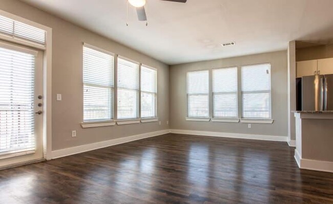 Building Photo - 2 bedroom in Cypress TX 77429