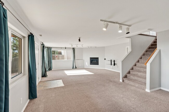 Building Photo - 4540 Granby Cir