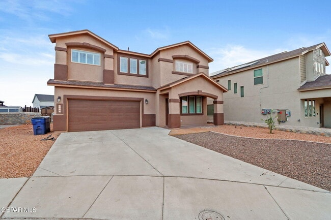 Building Photo - 4521 Marisabel Azcarate St