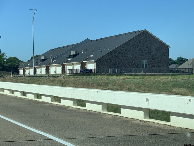 Building Photo - 16440 County Rd 178