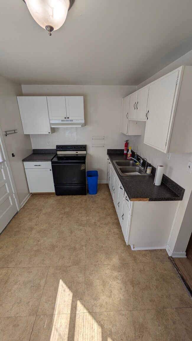 Foto del edificio - 3122 Garden City Blvd SE