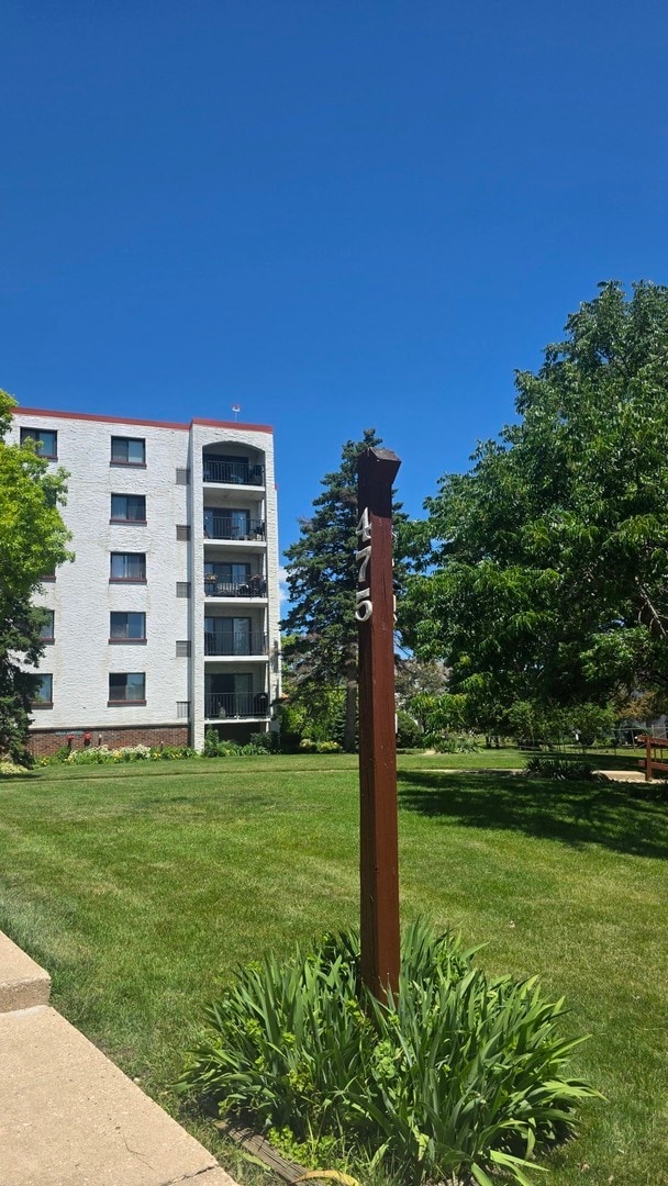 Building Photo - 475 Plum Creek Dr