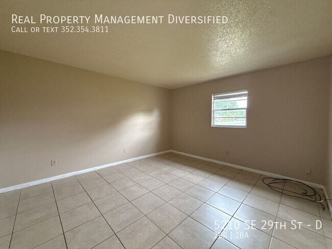 Foto del edificio - 5210 SE 29th St