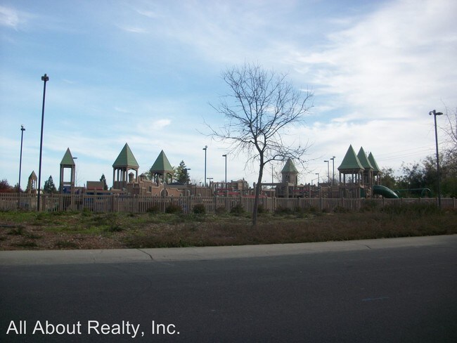 Foto del edificio - 1785 Bannon Creek Dr