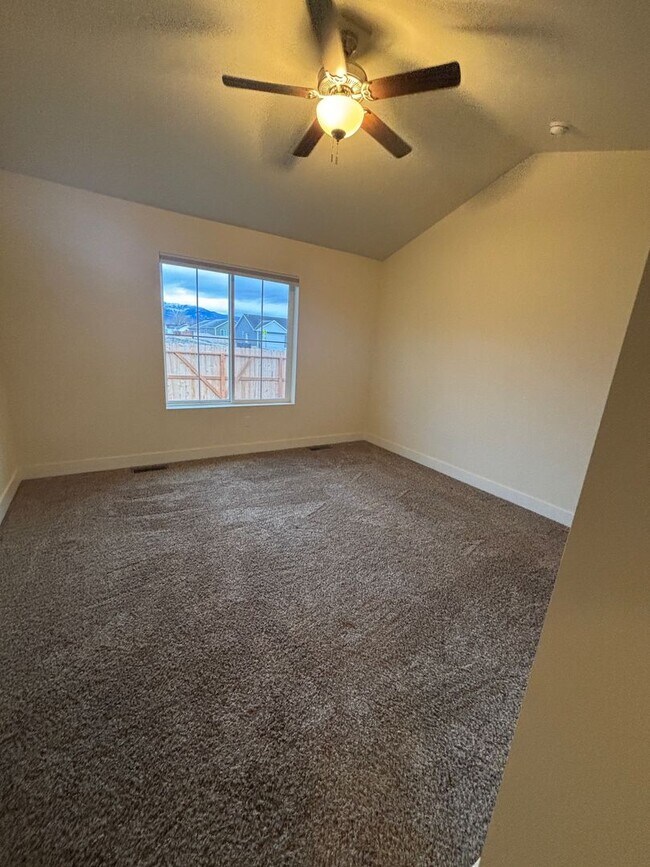 Foto del edificio - Dog Friendly Home in the Belgrade Prescott Ranch neighborhood