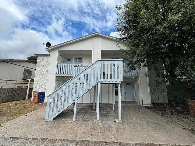 Foto principal - 10100 Brownie Dr