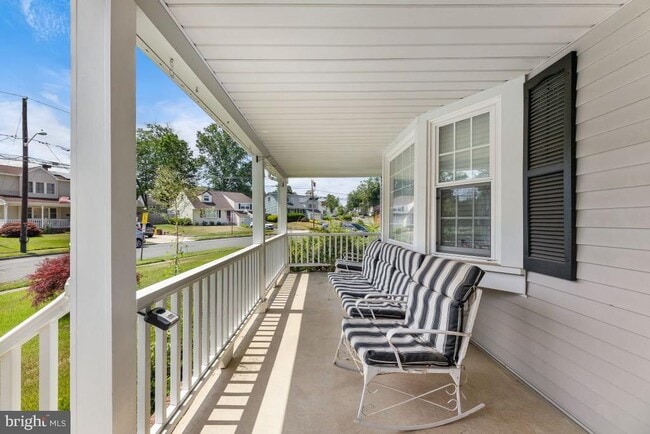 Building Photo - 34 Tekening Way