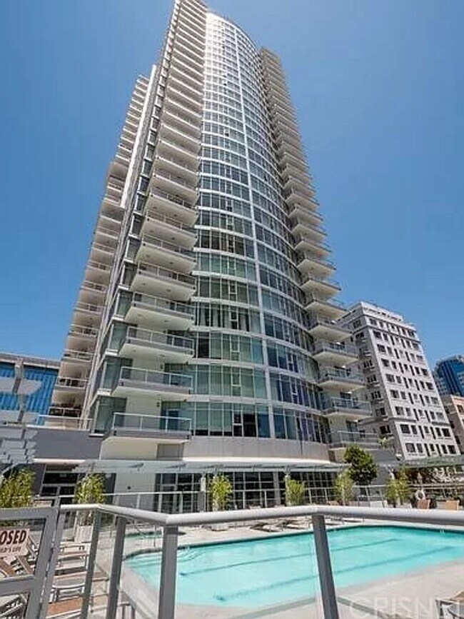 Foto del edificio - Beautiful 2 Bedroom Apartment in Long Beac...