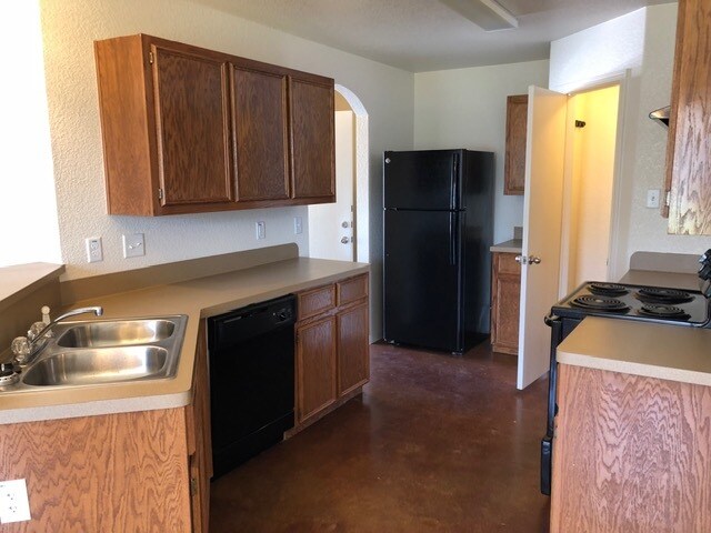 Foto del edificio - 3711 John Chisholm Loop