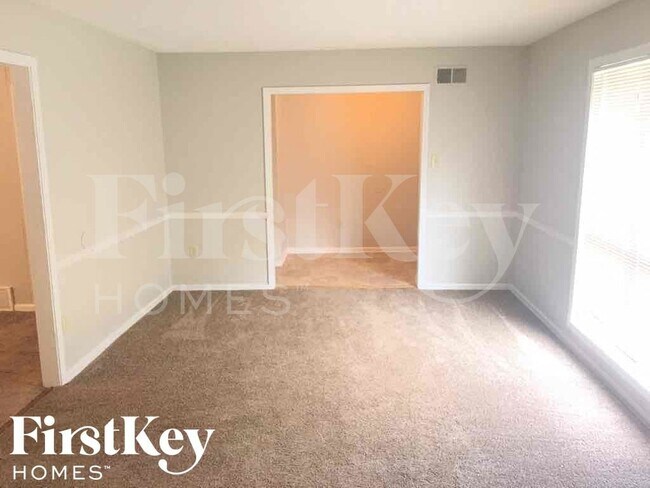 Building Photo - 5308 Timberdale Ave