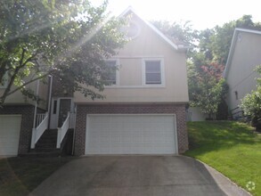 Building Photo - 145 Windwood Dr