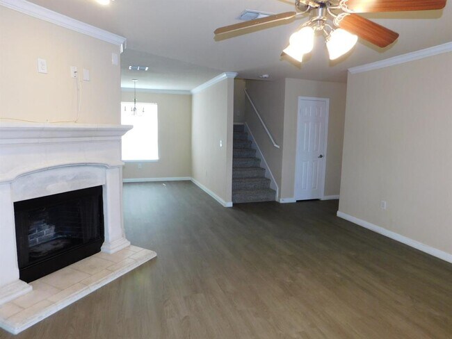 Building Photo - 4905 Lexington Meadow Ln