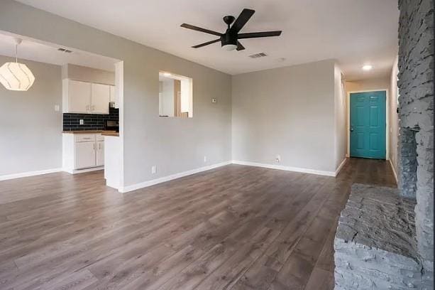 Foto del edificio - 411 Parkhill Cove