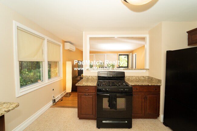 Kitchen - 13 Wyman Rd
