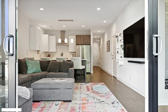 Foto del edificio - 4014 N Mozart St