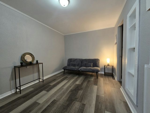 Foto del edificio - 12840 Seminole Blvd