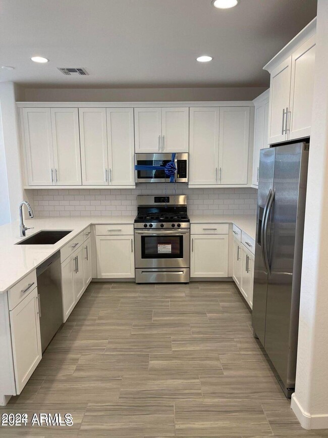 Building Photo - 21374 E Estrella Ct
