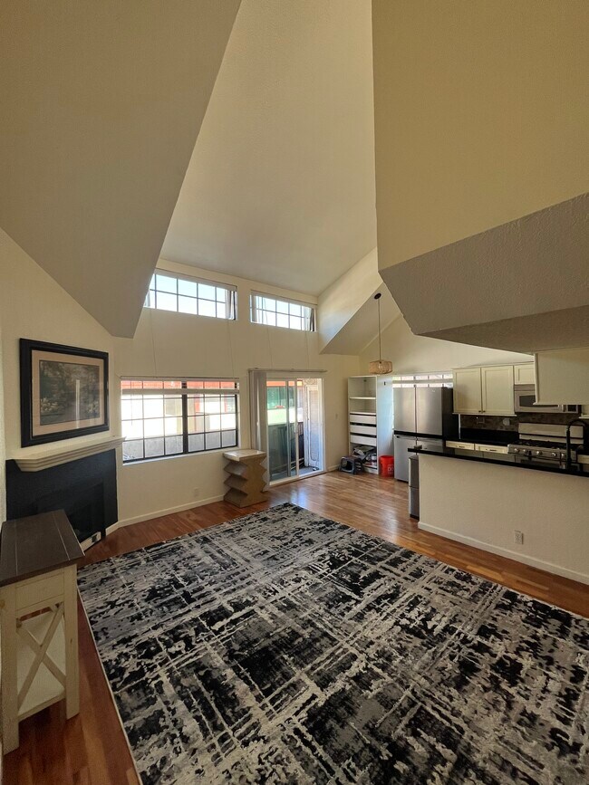 Foto del edificio - 15946 Vanowen St