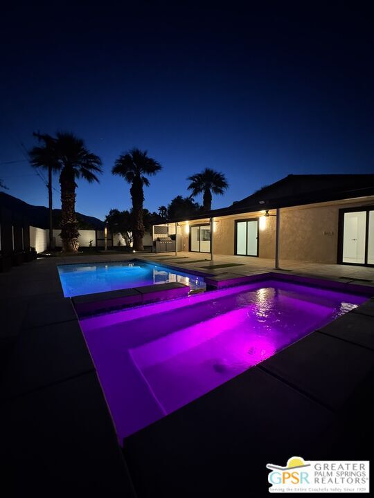 Foto del edificio - 2435 Wayne Rd