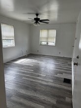 Building Photo - 246 Basswood Ave