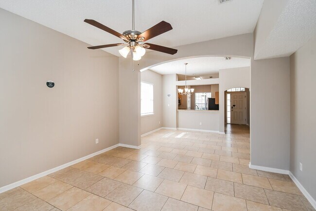 Building Photo - 10447 Centerwood Ct