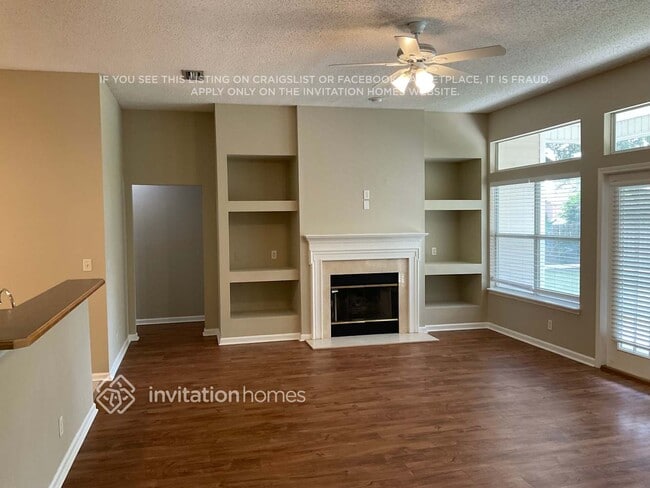 Building Photo - 12520 Gately Oaks Ln E