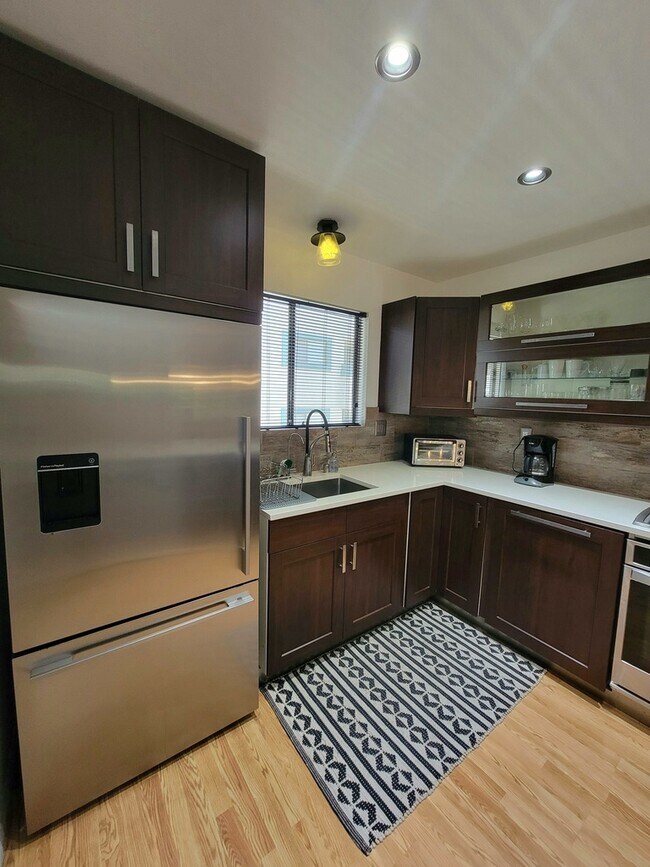 Foto del edificio - 943 Torrance St