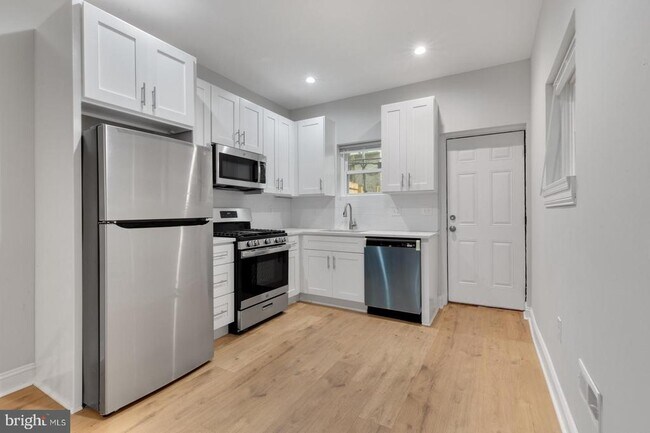 Foto del edificio - 1509 N Hollywood St