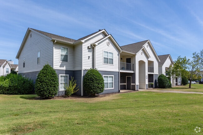 Building Photo - Hunters Creek